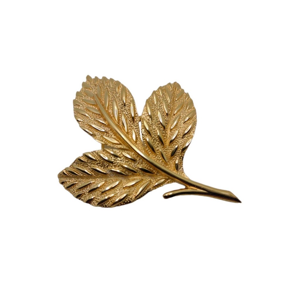 Vintage Gold Tone Crown Trifari Leaf Brooch
